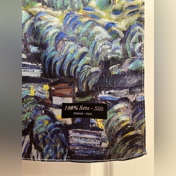 Firenze Italia Reversible Silk Scarf - Picture 5 of 5